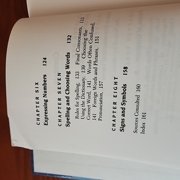 Trio of Student and Writer Reference Books - Picture 4 of 5